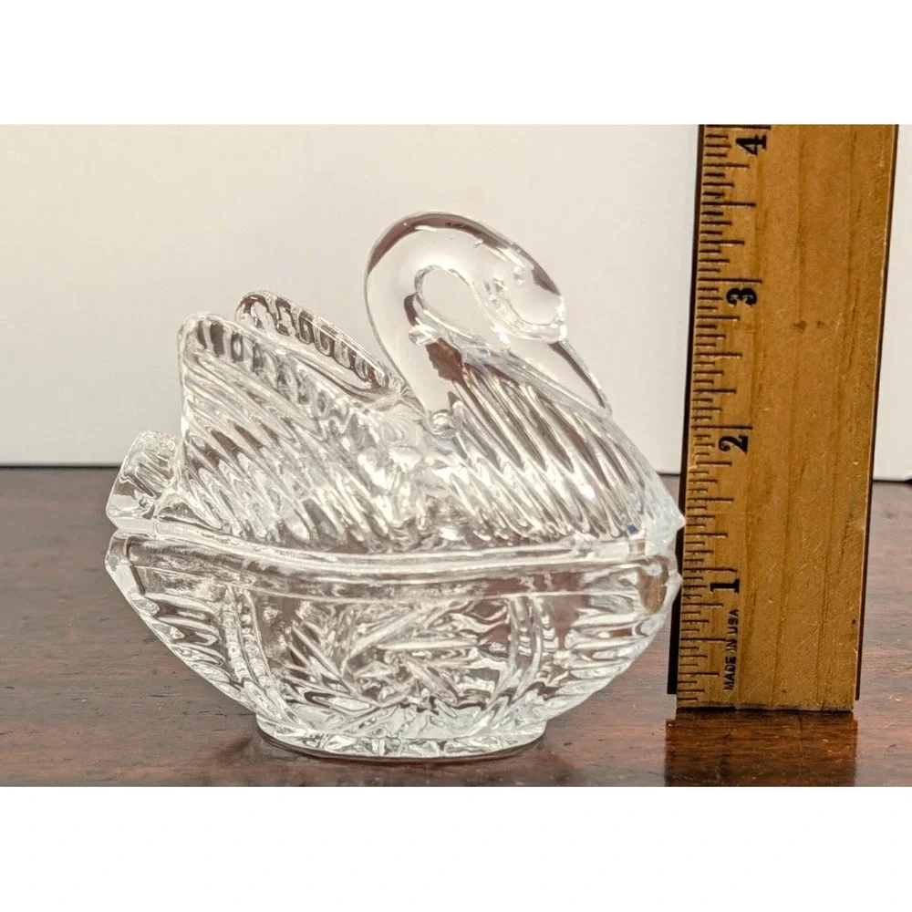 Vintage Clear Glass Swan Covered Dish Trinket Box Romantic Cottagecore Decor